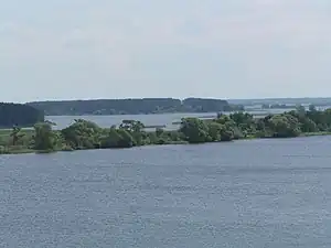 Iwankowoer Stausee nahe dem Zusammenfluss mit der Wolga