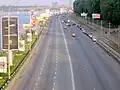 Uferchaussee mit Blick zur Parkbrücke, noch mit den Gleisen der Straßenbahn