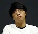Bengi (links) und Faker (rechts) gewannen drei Mal die Weltmeisterschaft.