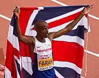Ungefährdeter Favoritensieg für Mo Farah, der hier nach seinem Sieg über 10.000 Meter seinen zweiten Titel errang
