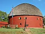 „The Round Barn“ restaurierte historische Rundscheune in Arcadia (Oklahoma)
