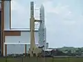 Ariane 5 ECA auf dem Weg zur Startrampe