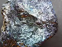 Sulfid Bornit aus Tsumeb, Namibia