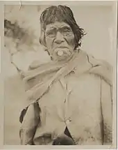 Chiriguano-Indianer, ein indigenes Volk Südamerikas, mit Lippenpflock