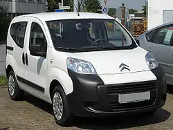 Citroën Nemo (2007–2015), kleiner Hochdachkombi, 1,72 m hoch, aber unter 4 m lang