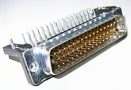 DD-50 (männlich)90°-Leiterplatten­montage