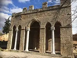 Kloster Daphni. Die wohl unter den Zisterziensern errichtete Westfassade