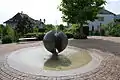 Brunnen vor der Kirche