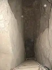 Blick von der unteren Hauptkammer in die Vorkammer