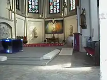 Altarraum 2002