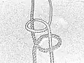 Alternierender Knoten Mit dem Arbeitsfaden wird zuerst ein Halber Schlag (Links gehend) und dann mit dem Trägerfaden ein Halber Schlag (Rechts gehend) geknüpft. Wird eine Folge dieser Alternierenden Knoten geknüpft, entsteht eine von oben nach unten verlaufende gerade Linie.