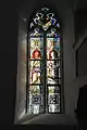 Rechtes Kirchenfenster mit Lukas und Johannes