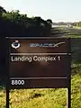Beschilderung des Landing Complex 1
