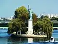 Paris – Île aux Cygnes vom Pont Mirabeau aus (Oktober 2011)