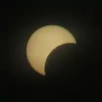 Partielle Verfinsterung der Sonne in Nonthaburi, Thailand