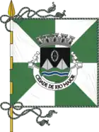 Flagge des Concelhos Rio Maior