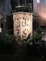 Basilika San Vicinio in Sarsina: pultförmiger Ambo, 12. Jh.