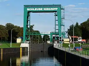 Die Elbseite der Schleuse Niegripp