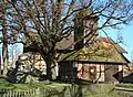 Altes Spritzenhaus und Kriegerdenkmal