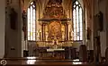 Chor mit Altar während der Fastenzeit