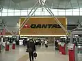 Logo der australischen Fluggesellschaft Qantas (Sydney, 2009).