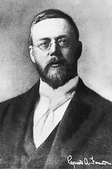 Image 18Reginald Fessenden, the "father" of radio broadcasting in the US (from History of broadcasting)
